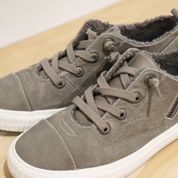 Blowfish Malibu Cypress Gray‎ Sneakers Size 7 - Picture 6 of 8